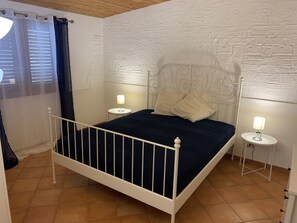 3 chambres, fer et planche à repasser, Wi-Fi