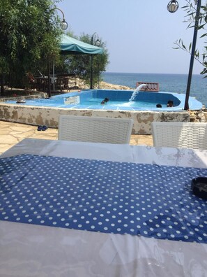Outdoor pool - Mercan Koy Otel (Silifke)