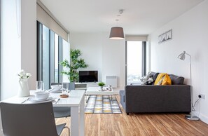 Interior detail - X1 Apartments Salford Quays (Salford)