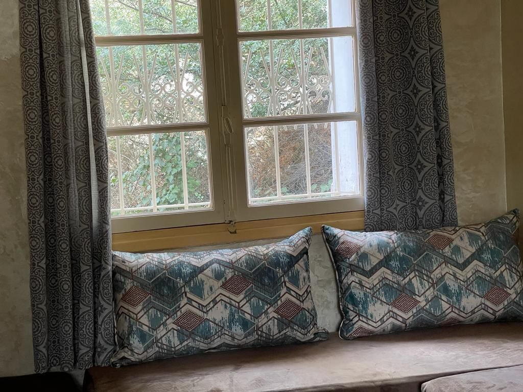 公寓, 2 間臥室 | 起居區 | 40-吋平面電視、衛星頻道、智慧型電視、 DVD 播放機