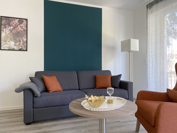 Business Apartment (Living Room Superior) | Living room