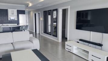 Apartment 504 | Living area | Flat-screen TV