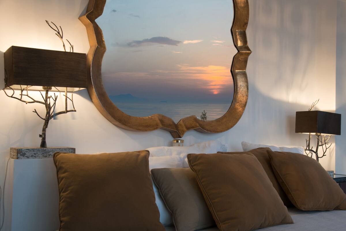 Suite Royal, vista al mar | 1 habitación, sábanas de algodón egipcio y ropa de cama de alta calidad