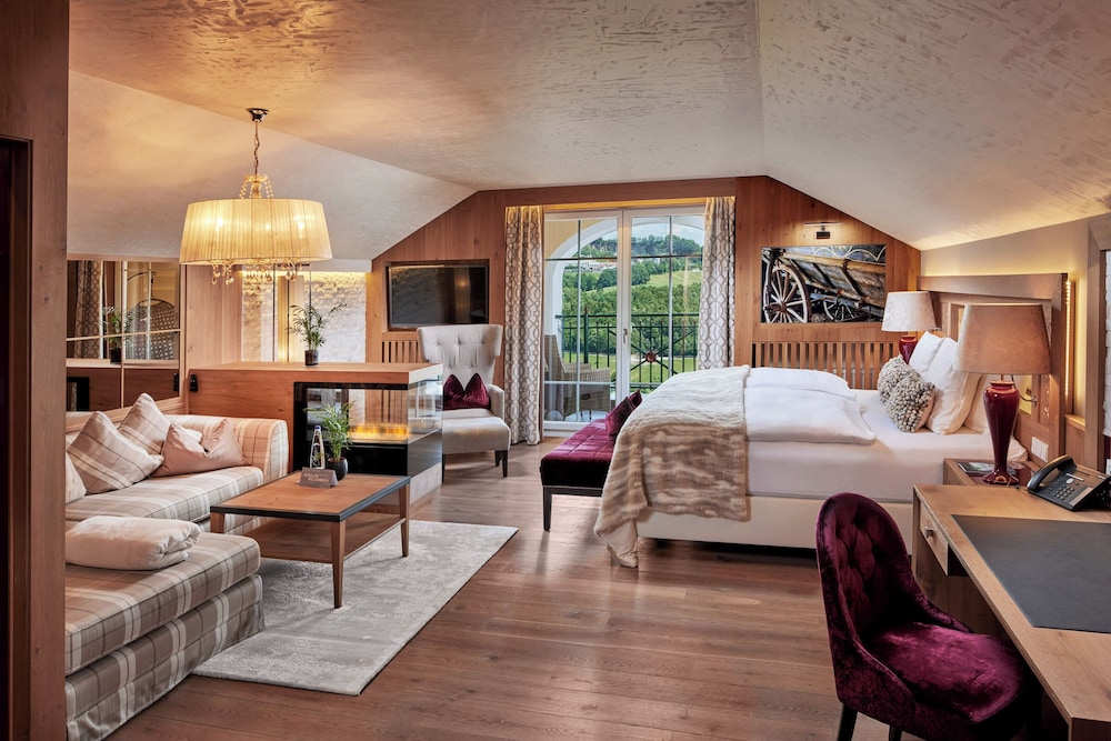 5-Sterne Wellnesshotel Jagdhof by null