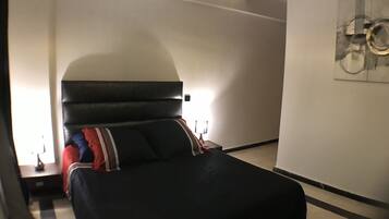 1 bedroom, iron/ironing board, WiFi