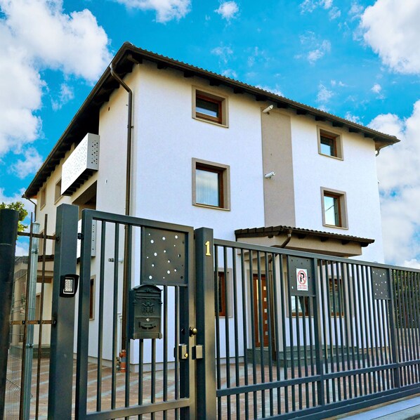 Front of property - Elena Haus (Cluj-Napoca)