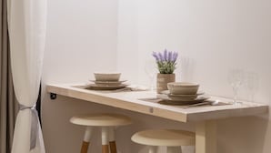 House | In-room dining - Greco Mare (Corfu)