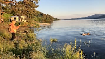 On the beach, beach towels