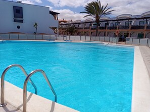 Udendørs pool
