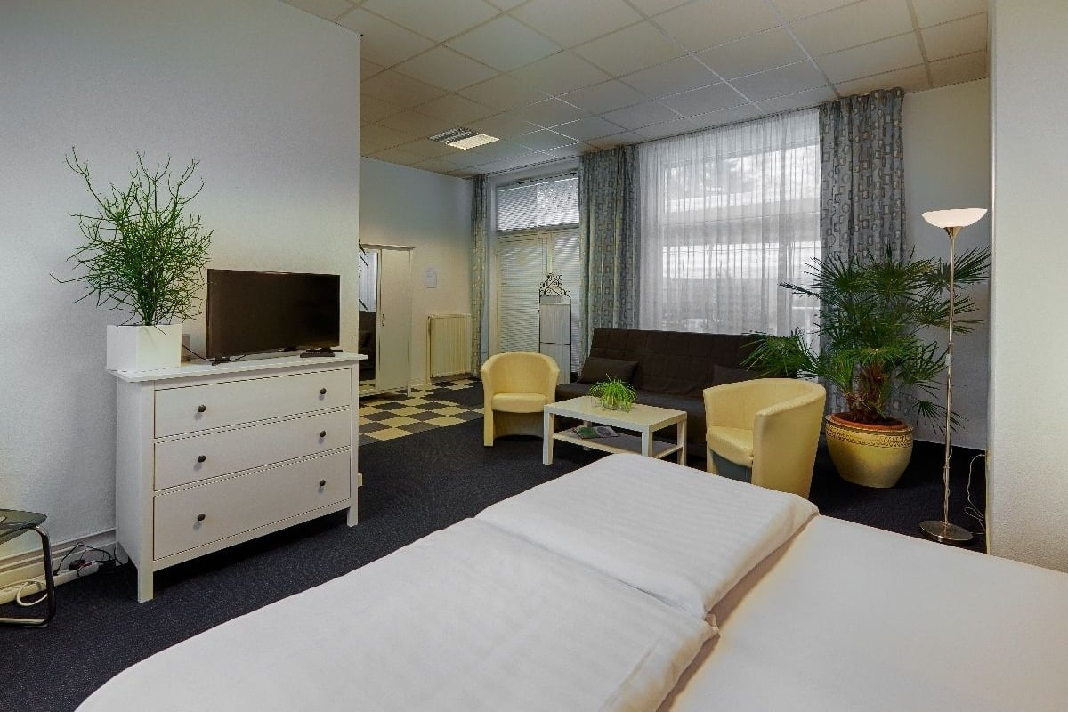 Desk, cribs (surcharge), rollaway beds (surcharge), WiFi (free)