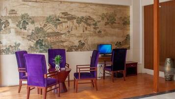 Sala de estar en el lobby