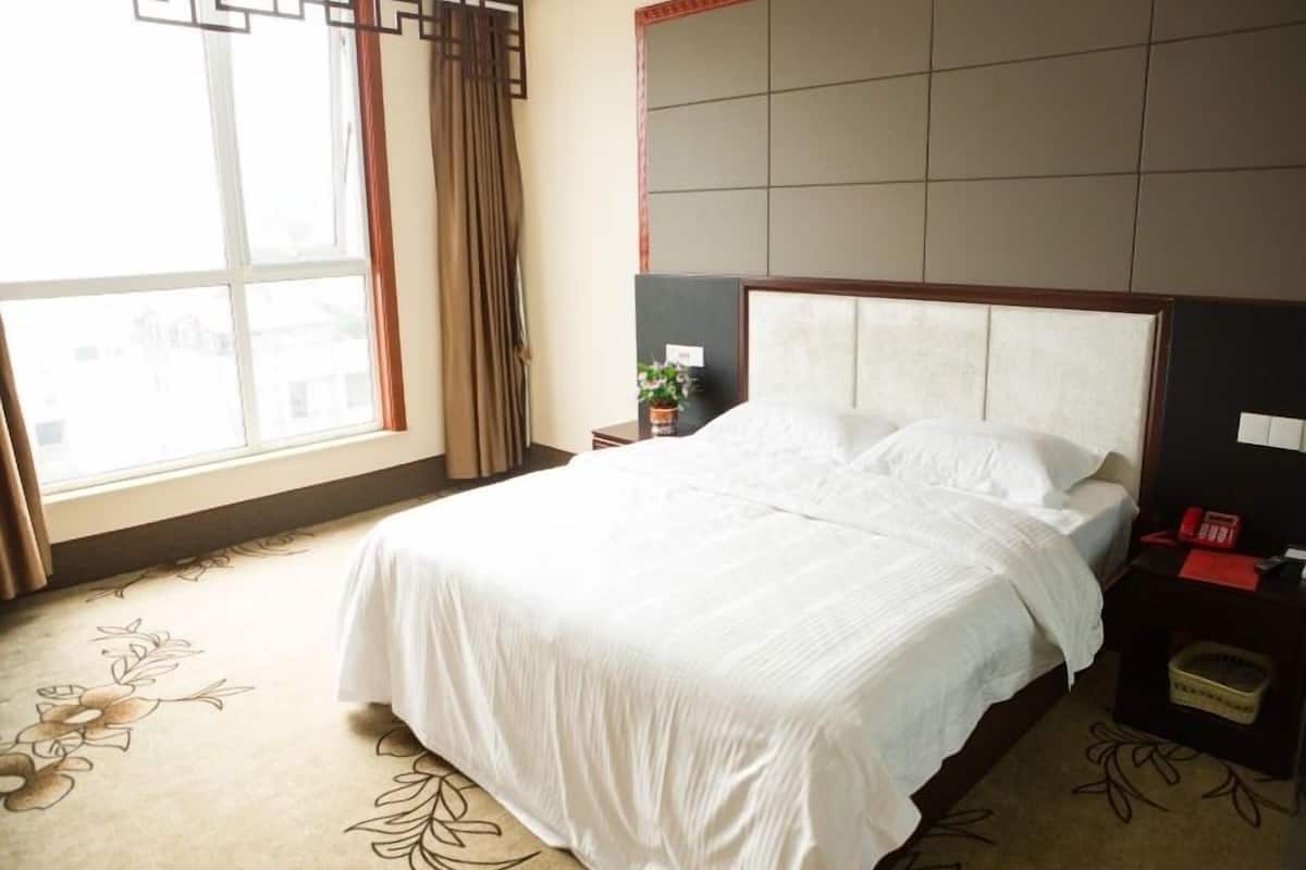 Chambre Supérieure, 1 très grand lit | Wi-Fi gratuit