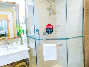 Twin Room | Bathroom | Shower