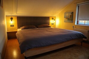 3 bedrooms, iron/ironing board, free WiFi - Family-friendly, spacious and comfortable bungalow in a central location (De Cocksdorp)