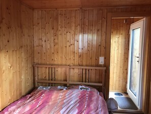 1 chambre, accès au Wi-Fi (inclus), literie fournie