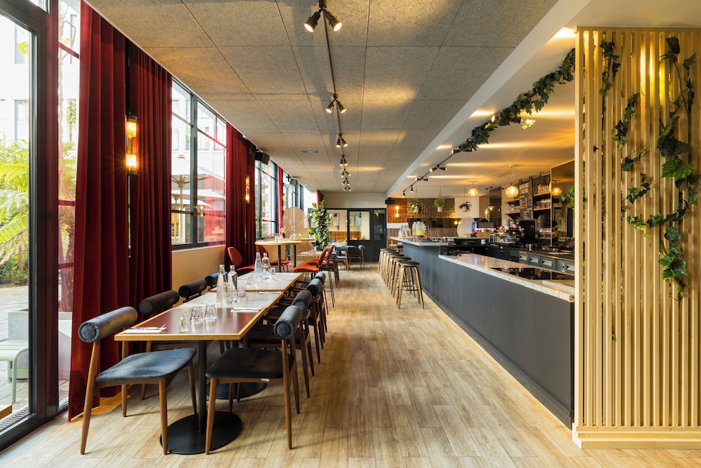 Le Grand Quartier by null