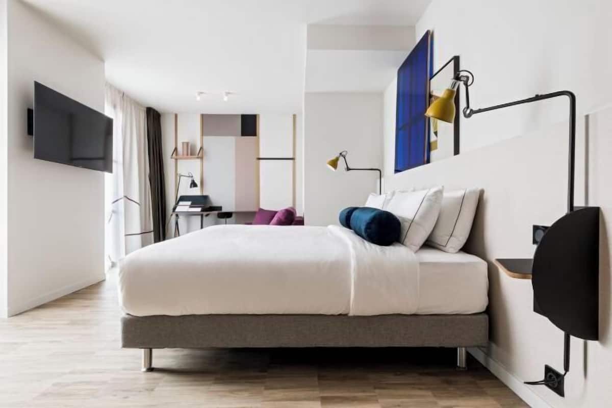 1 bedroom, premium bedding, in-room safe, individually furnished
