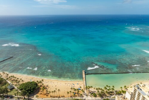 Oh-So-Close to Waikiki Beach Condo