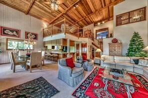 Smart TV, fireplace, books, stereo