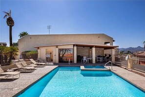 Pool, Jacuzzi and BBQ area