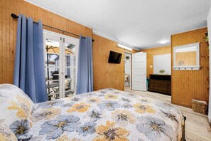 1 chambre, fer et planche à repasser, lit parapluie, Wi-Fi