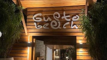 Beach bar