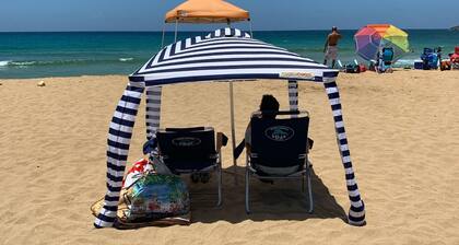 Arecibo, Puerto Rico (Playa Islote)