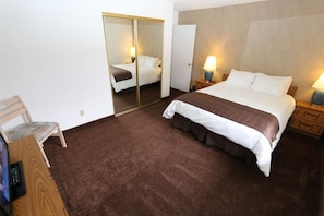 2 bedrooms