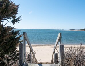 Am Strand, Liegestühle, Strandtücher
