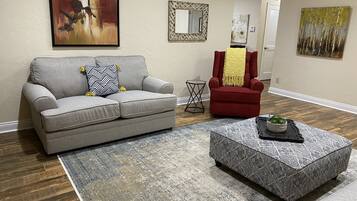 Smart TV, fireplace, DVD player, books