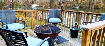 The Little Red's most Luxurious Riverfront Home