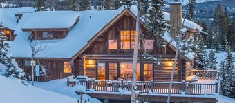 Luxury 5 Bedroom Big Sky Retreat