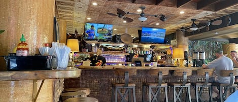 Bar (en el alojamiento)