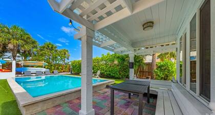 Fanta-Sea | Beachfront Home w/ Pool, Volleyball, & Gulf Access â 4BR/4BA
