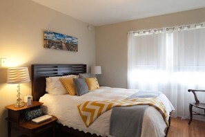 1 bedroom, iron/ironing board, travel cot, free WiFi