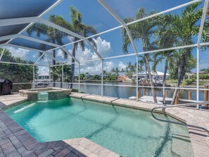 Una piscina riscaldata