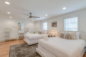 4 bedrooms, desk, iron/ironing board, travel crib