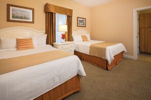 3 bedrooms, in-room safe, iron/ironing board, WiFi