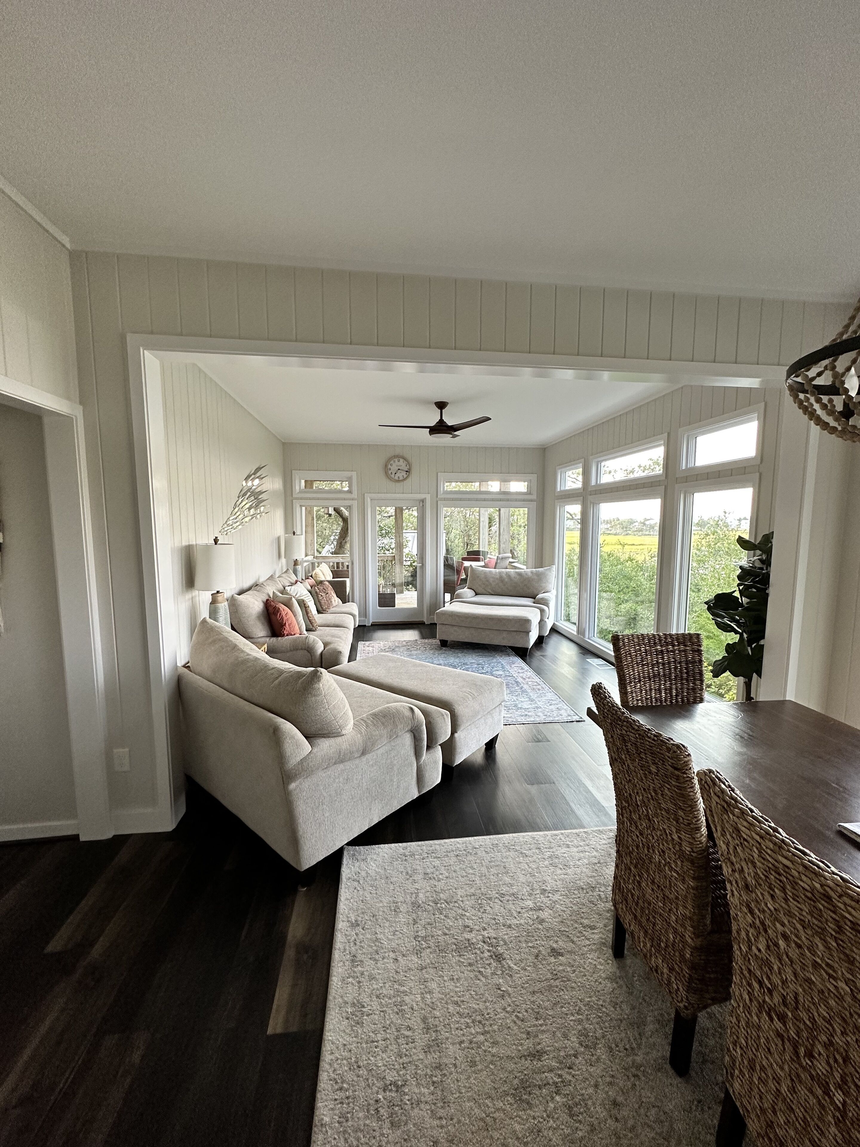 Smart TV, table tennis