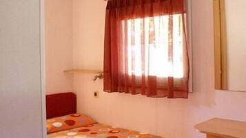 1 phòng ngủ, màn/rèm cản sáng