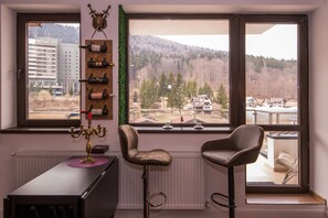 Elite Apartment | Living area | Smart TV - Apartment Castel Suite (Sinaia)