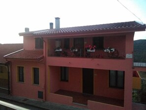 Exterior - B&B Tatti (Nughedu Santa Vittoria)