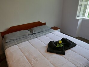 3 chambres, fer et planche Ă repasser, Wi-Fi gratuit, draps fournis