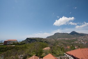 View from property - Mareluna holiday home in the center of Agerola (Agerola)