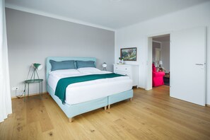 3 Schlafzimmer, Bügeleisen/Bügelbrett, WLAN, Bettwäsche