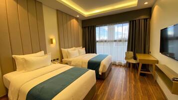 Deluxe Double Room | Memory foam beds, in-room safe, desk, laptop workspace