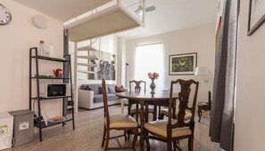 Apartment (1 Bedroom) | Bahagian dalam