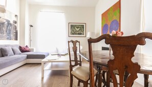 Apartment (1 Bedroom) | Bahagian dalam
