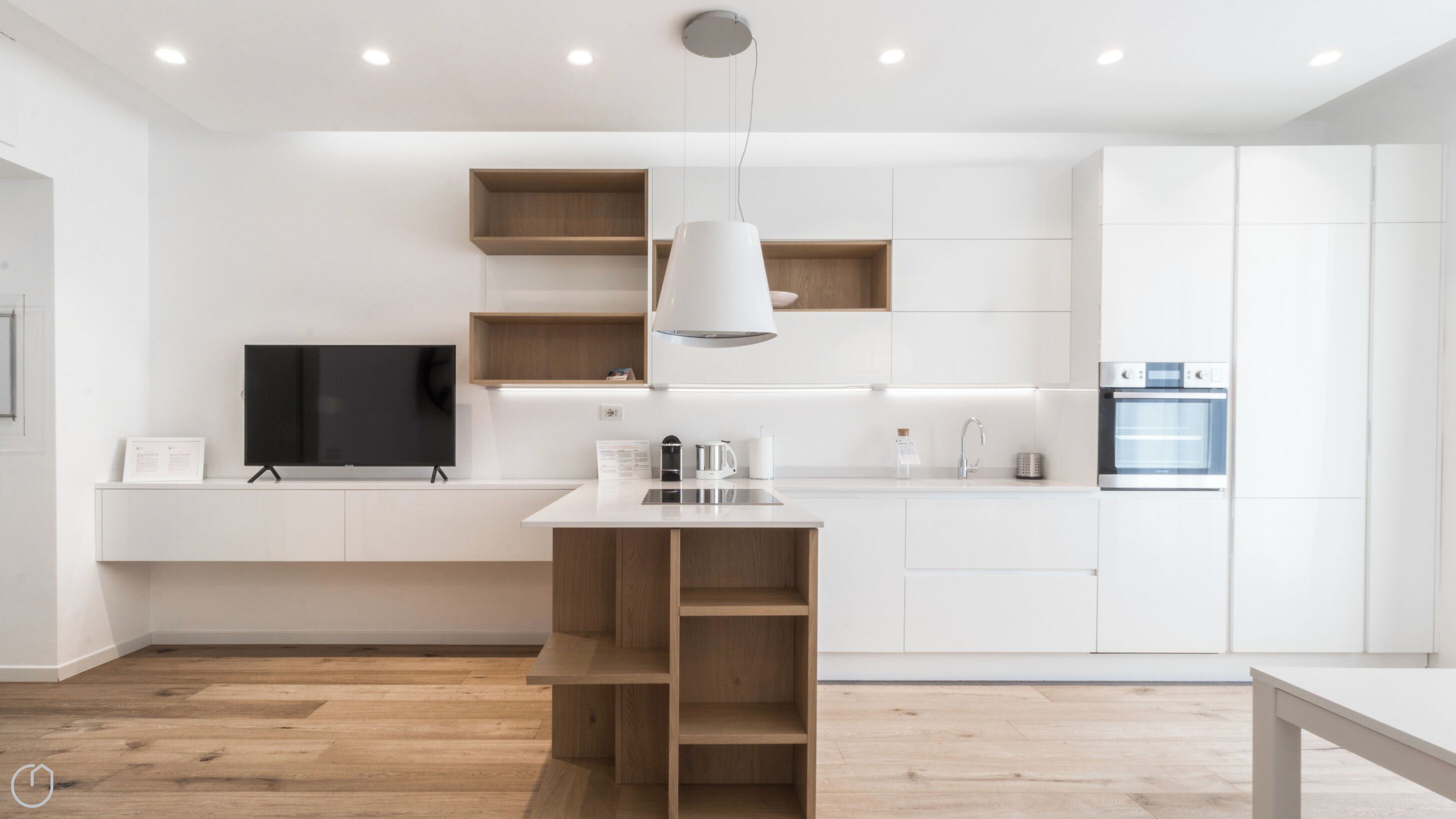 Apartment (3 Bedrooms) | Private kitchen