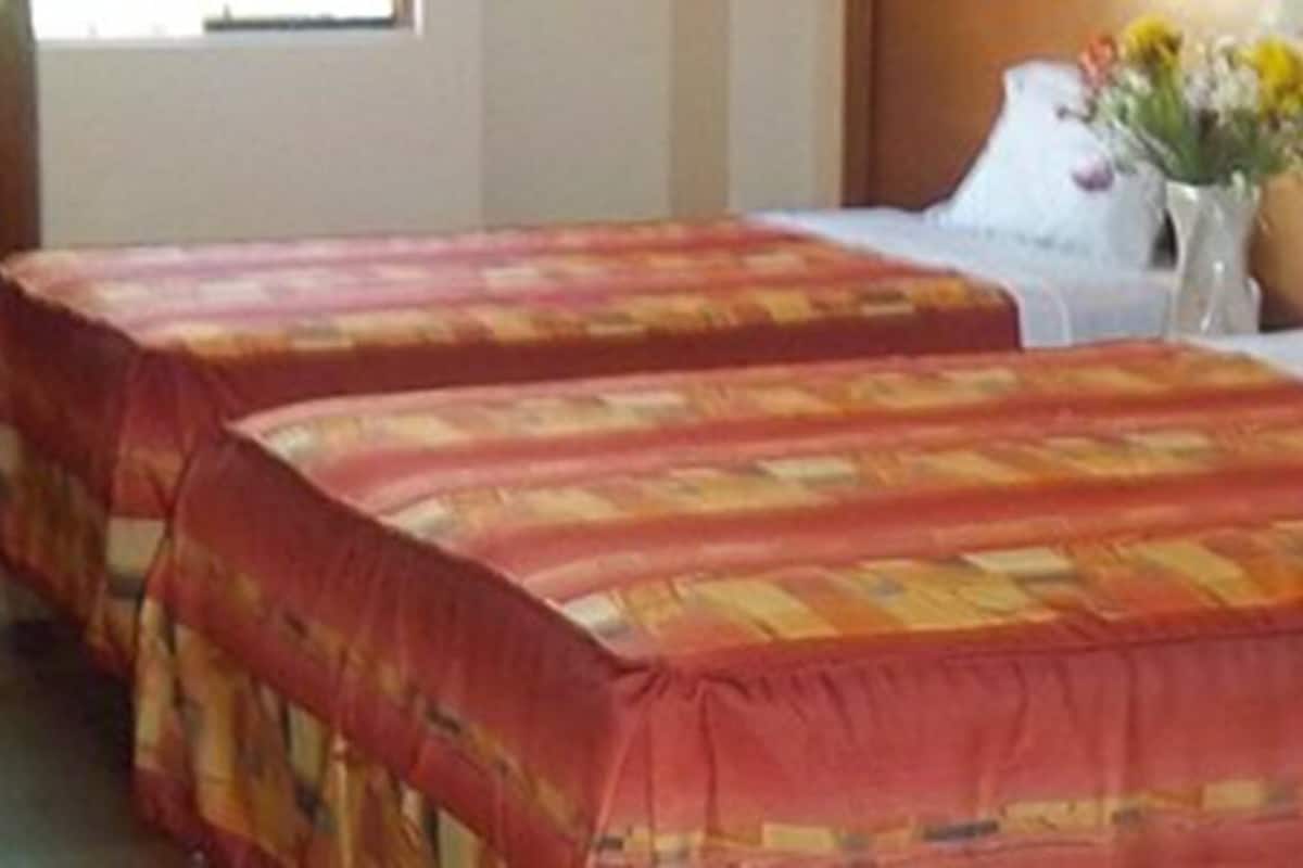 Quarto triplo | Frigobar, Wi-Fi de cortesia